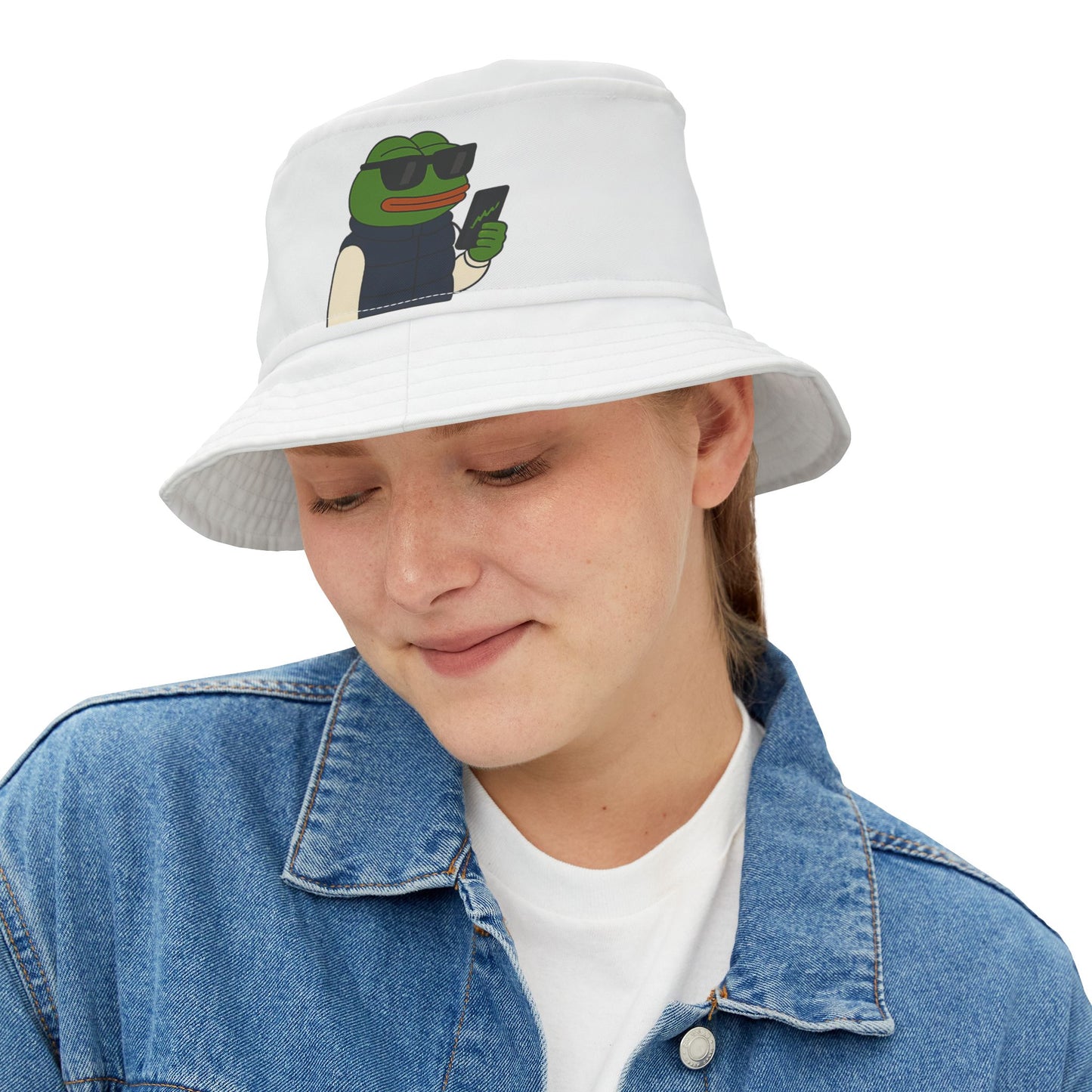 PEPE/ "Chart Watching Champion" – Bucket Hat