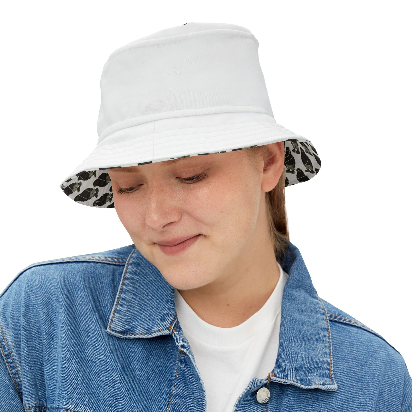 PEPE/ “Wallet on Ice – Cold Fit" Bucket Hat